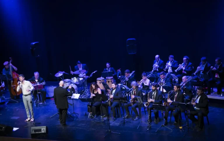 Gershwin ¬ Porter y el Swing Filosofal. Insostenible Big Band