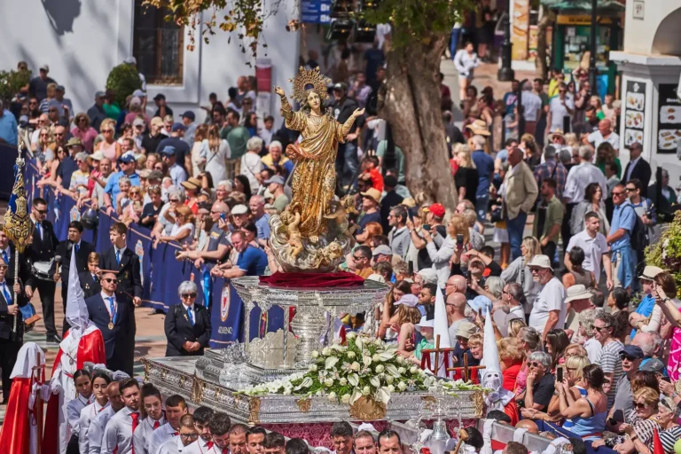 Domingo de Resurrección. Cofradía de Jesús Resucitado y María Santísima de la Asunción.