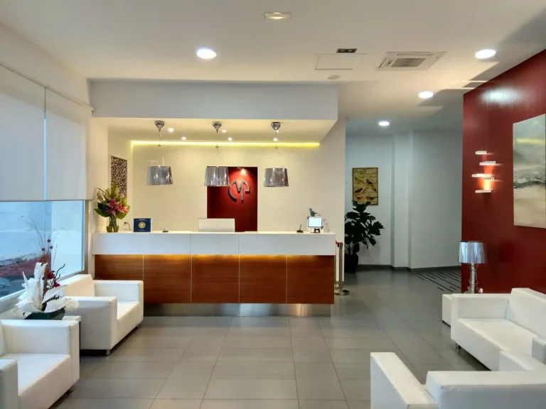 Hotel Mena Plaza